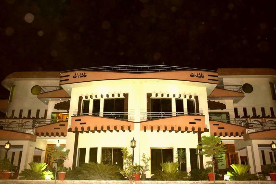 Royal Emirates Residence Abbottabad Exterior photo